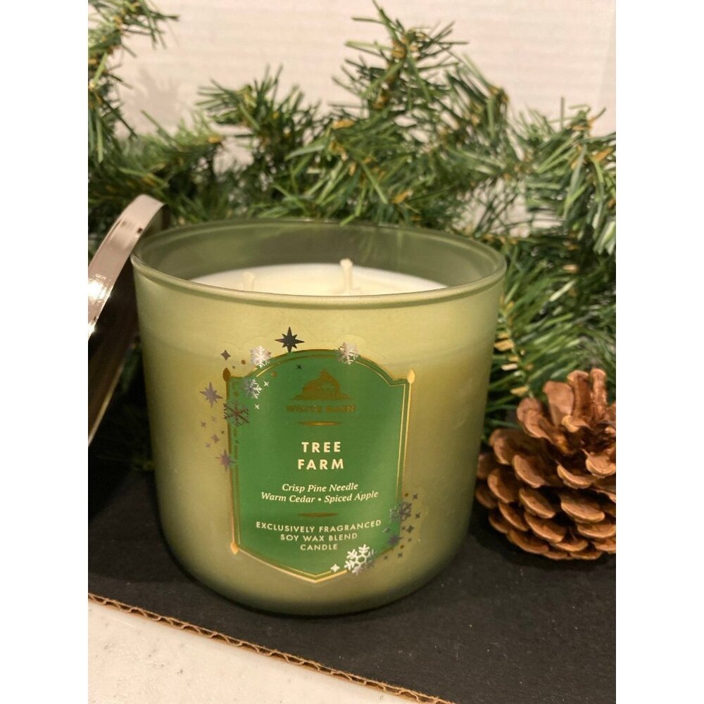 Bath & Body Works “Tree Farm” New Christmas Holiday 3 Wick Candle